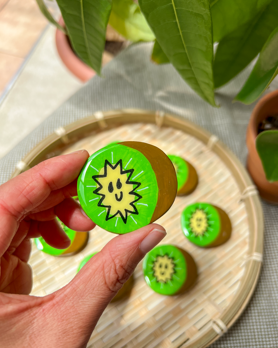 Kiwi Fruit Magnet – Tanuki & Co
